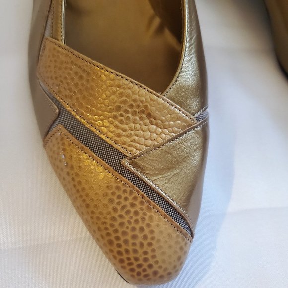Stuart Weitzman Gold with Several Gold Details and Mesh Size 8 - Picture 4 of 13